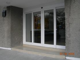 Automatic Door by Cooper Door